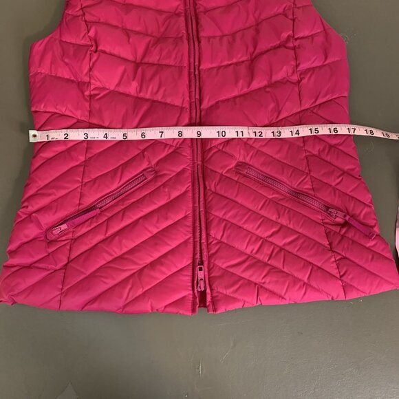 Talbots Womans S Vest Quilted Puffer Down Filled Pink Zip Front Pockets Classic - Picture 10 of 12